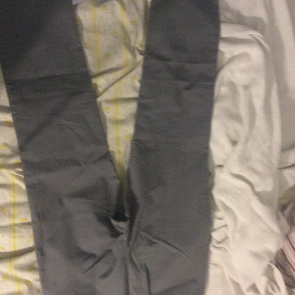 Uniqlo pants - Picture 3 of 4